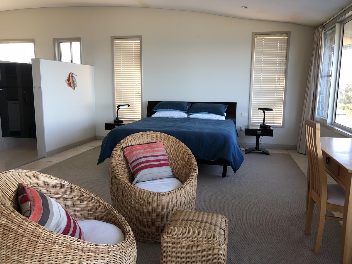 Oceanscape Luxury Beachfront Villas Scotts Head Quarto foto